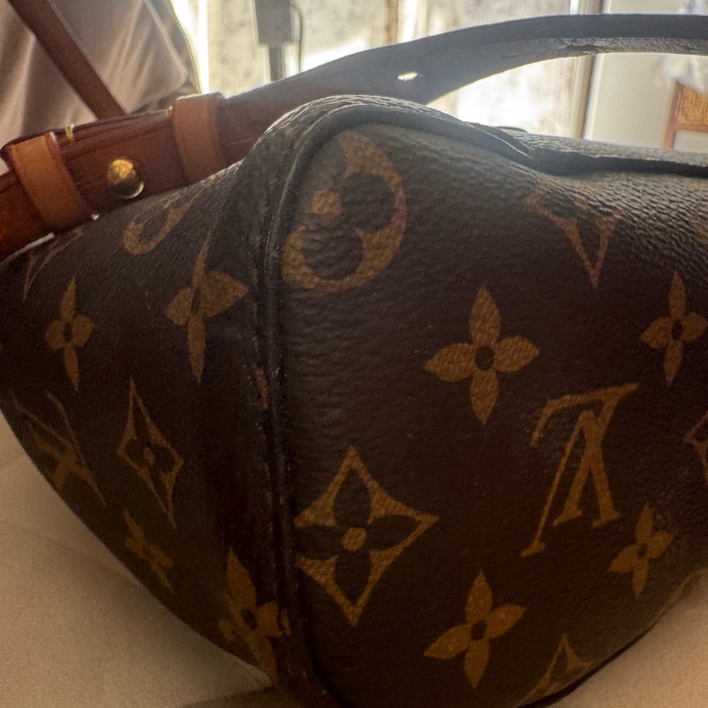Louis Vuitton Monogram Backpack - Picture 7 of 14
